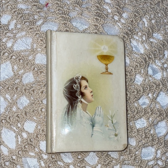 Vintage 1936 Religious Prayer Book with Communion Illustration. - Picture 2 of 8